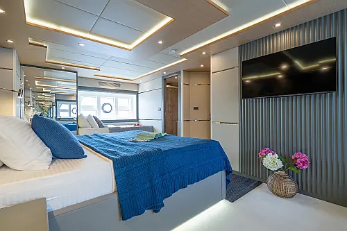 boat-image