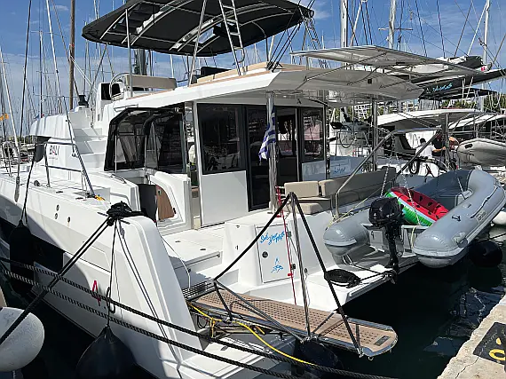 Bali 4.6 (5+2 cab)