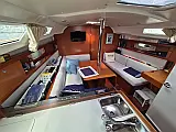 Beneteau Oceanis 37 - Internal image