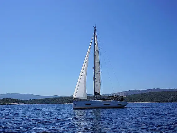 Dufour 530