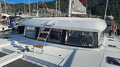 boat-image