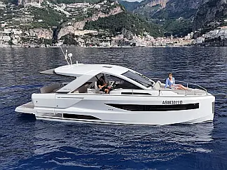 Jeanneau DB/37 - External image