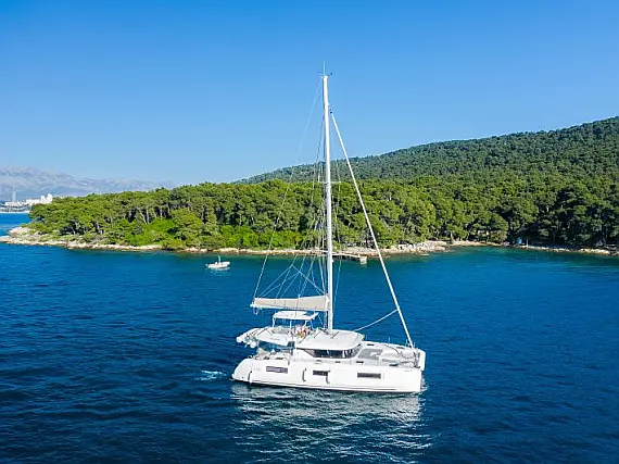 Lagoon 46 