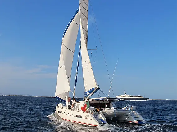 Catana 50