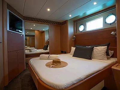 boat-image