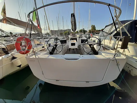 Dufour 390 Grand Large 