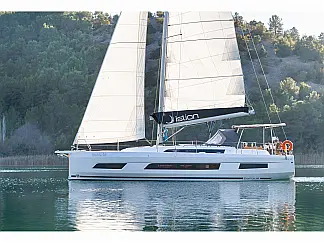 Dufour 41 - External image