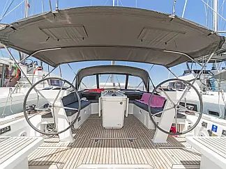 Oceanis 46.1 - External image