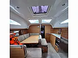 Elan Impression 45.1 - Internal image