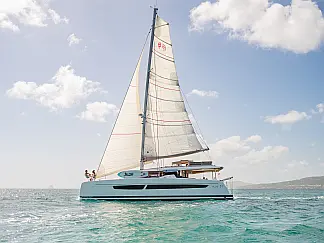 Aura 51 - External image