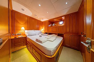 boat-image