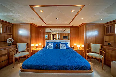 boat-image