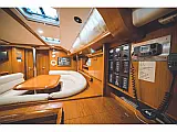 Sun Odyssey 49i - Internal image