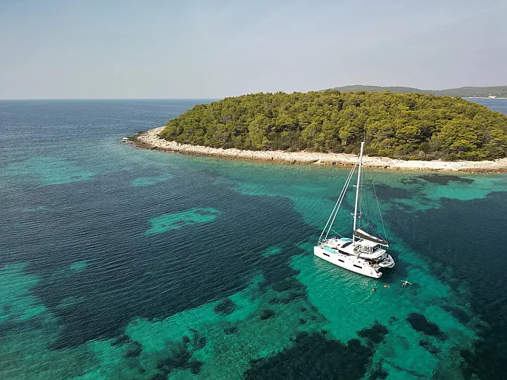 Lagoon 46 - 