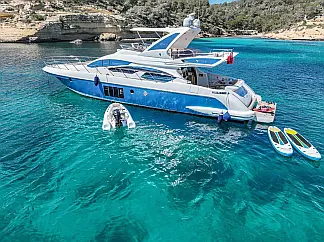 Azimut 64 - External image
