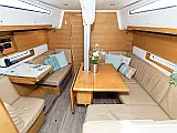 Elan E5 - Internal image