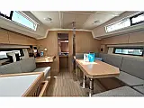 Bavaria C42 - Internal image