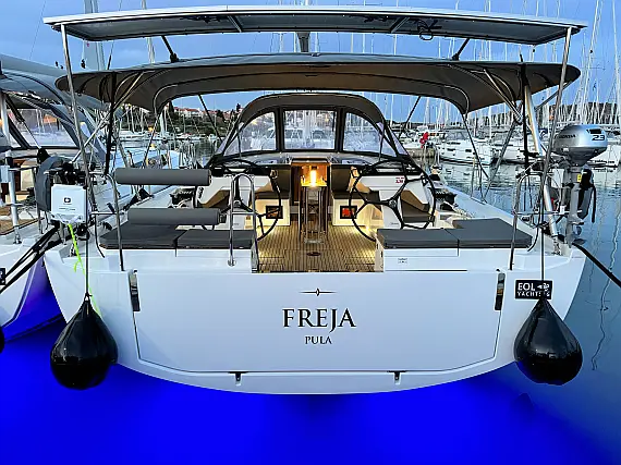 Bavaria C46