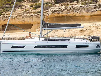 Dufour 41 - External image