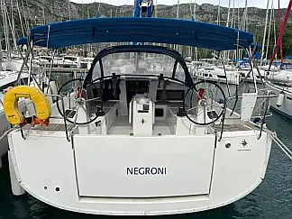 Sun Odyssey 440 - External image