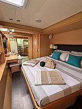 Lagoon 620 - Internal image
