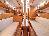 Sun Odyssey 33i - Internal image