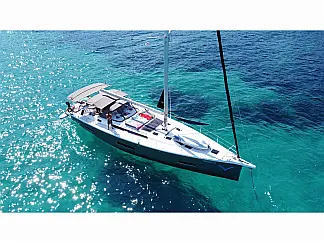 Dufour 530 Owner's Version - External image