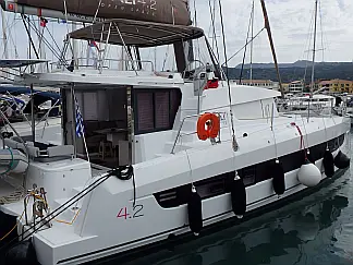 Bali 4.2 (4 cab.) - External image