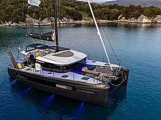 Lagoon 40 - External image