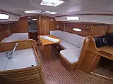 Bavaria 37 - Internal image