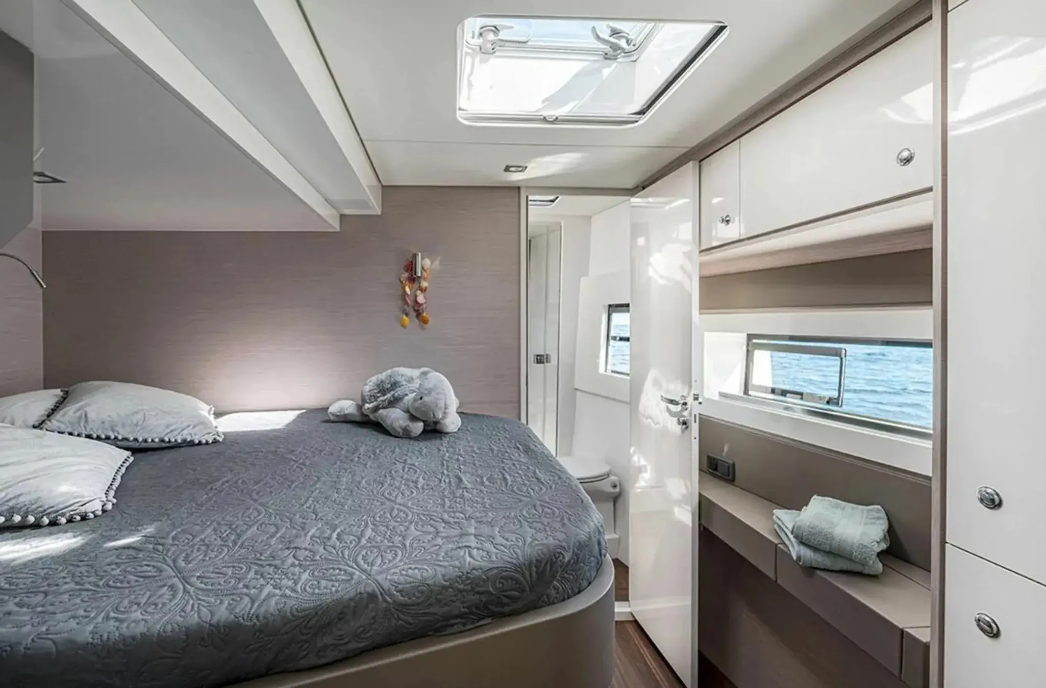 Aventura 50 Motor Yacht