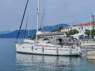 Bavaria Cruiser 40 - External image