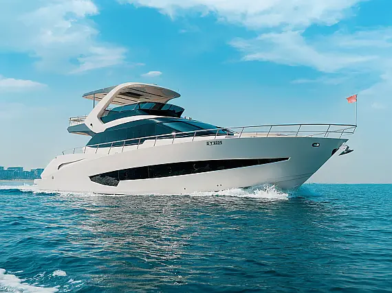 Luxury Motor Yacht X32