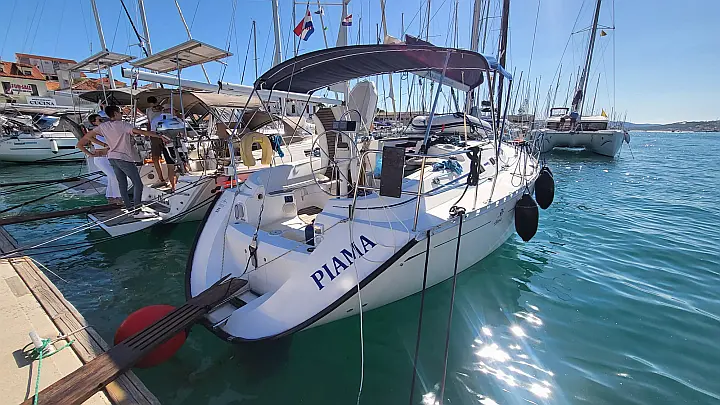 Dufour 36 Classic - 