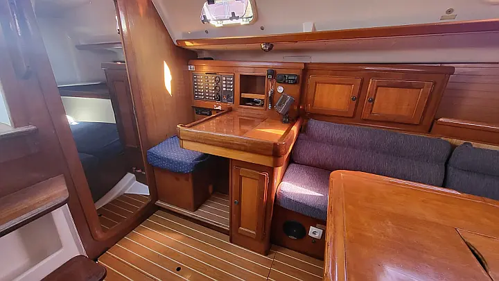 Dufour 36 Classic - 