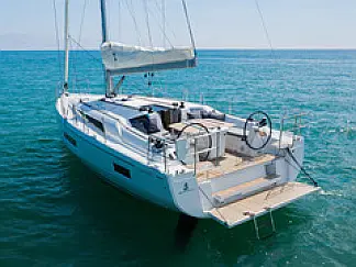 Oceanis 40.1 - External image