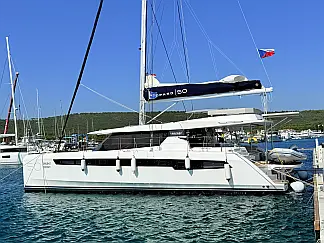 Leopard 50 - External image