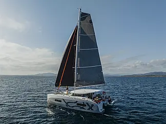 Excess 11 (6 cab.) - External image