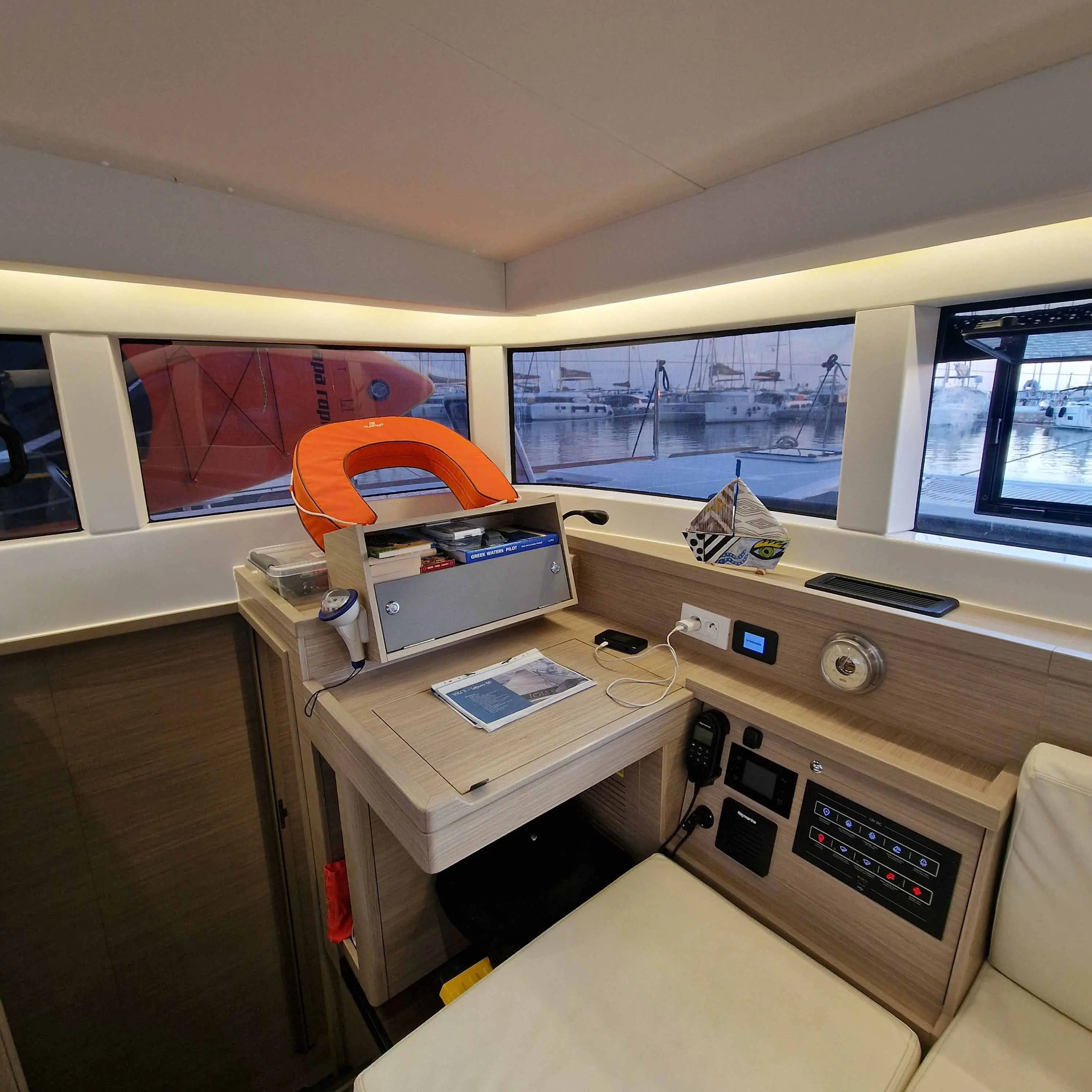 Lagoon 40 (4 cab.) - 