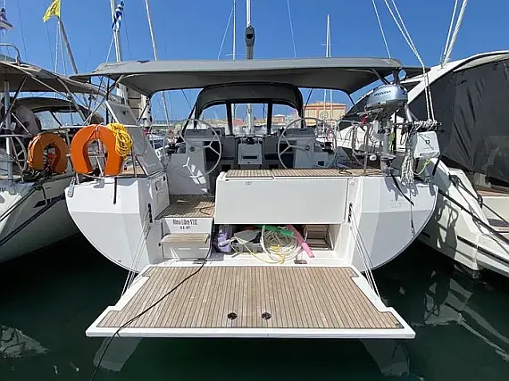 Bavaria C45 Holiday (5 cab.)