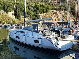 Oceanis 46.1 (5 cab.) - External image
