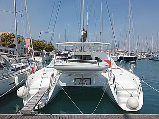 Lagoon 380 (4 cab.) - External image