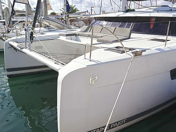 Astréa 42 Maestro (5 cab.)