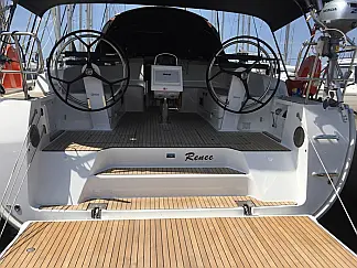 Bavaria Cruiser 46 (4 cab.) - External image