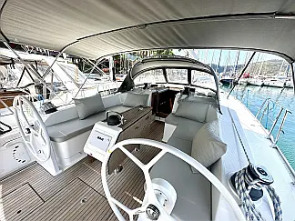 Bavaria Cruiser 46 - External image