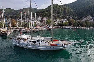 Gulet Diamond Lila - External image