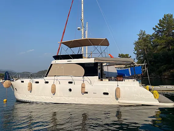 Motoryacht