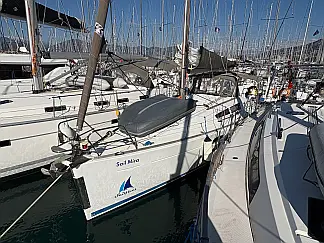 Sun Odyssey 36i - External image
