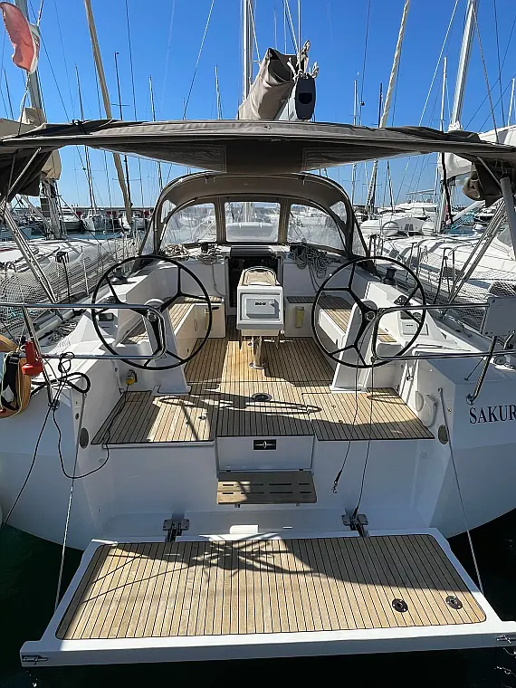 Bavaria C42