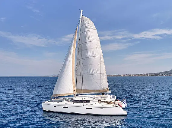 Fountaine Pajot Galathea 65